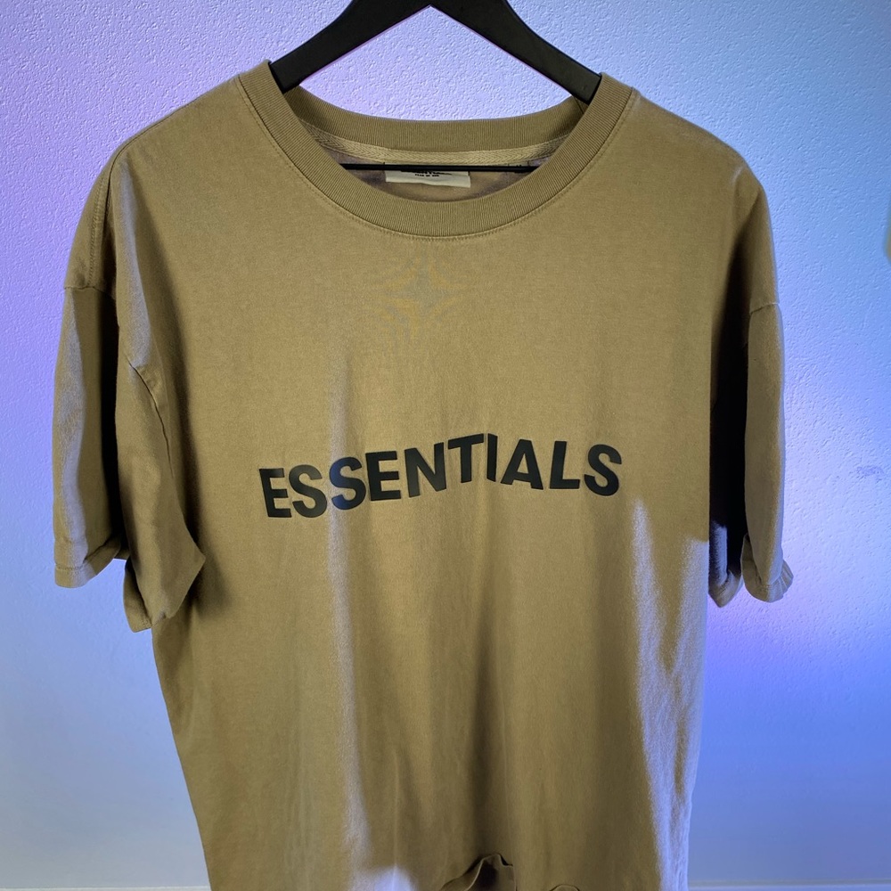 Essentials Tee Shirt